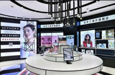 上海的进口化妆品不减反增:海关助力、在线经济都很关键