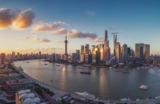 临港新片区首批6家科技创新型平台启动