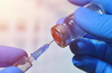流感或叠加新冠疫情 哪些人需优先接种流感疫苗