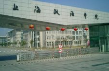 上海政法学院：深化“3+2+1”模式 推动学习教育可观可感