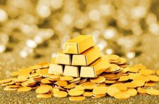 上海稳居全国首位，中国超过一半的人民币跨境收付量都在这里
