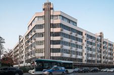 90岁淮海大楼修旧如故，“黄金钝角”将成新地标，历史价值不输武康大楼