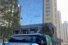 上海创新应用多元化接种方式 缓解新冠疫苗接种压力