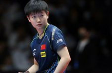 国乒奥运模拟赛：马龙爆冷出局 樊振东与周启豪会师男单决赛