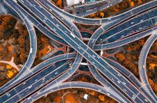 上海“随申办”APP开通出行新功能：打车、停车导航、路况信息都能查