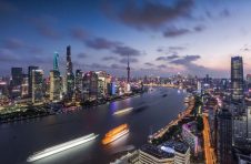 上海南港码头1月汽车出口增长逾四成 验放超2.8万辆