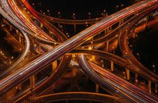 上海明天开始试点实施高速公路错峰出行优惠