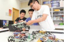 AI、音乐创编……沪免费暑假班拓展“无限可能”