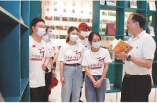 走进田间地头上海财大学子在调研中读懂中国