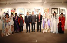 成都优秀动漫作品展登陆悉尼 成都优秀动漫作品展登陆悉尼